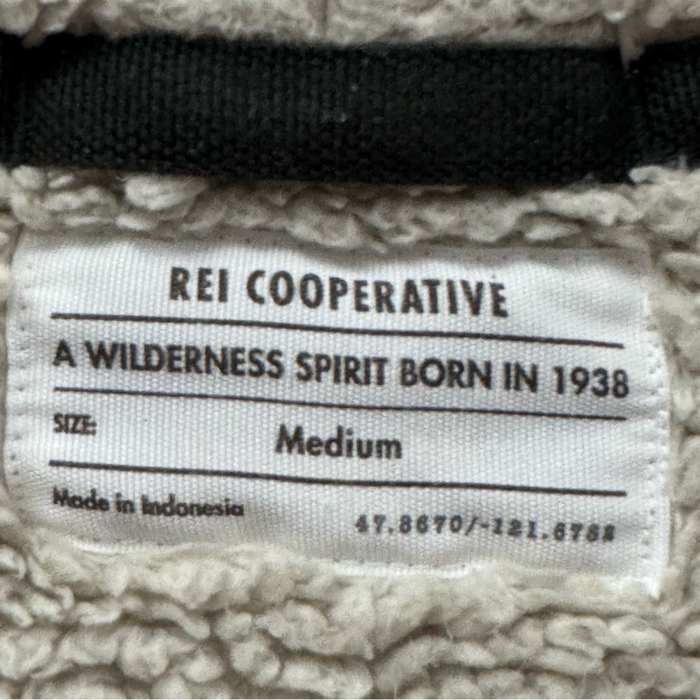 REI Sherpa Fleece Jacket Shawl Collar Cozy Outdoor Gorpcore Beige M - Picture 5 of 7